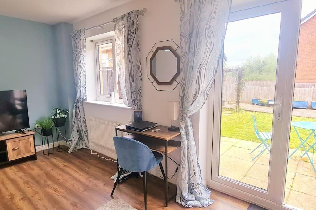 Вілла Prime Location 3 Bed House Ньюпорт Екстер'єр фото
